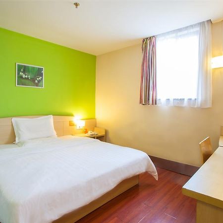 7Days Inn Guilin Railway Station 外观 照片