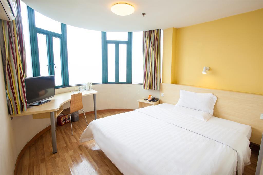 7Days Inn Guilin Railway Station 外观 照片