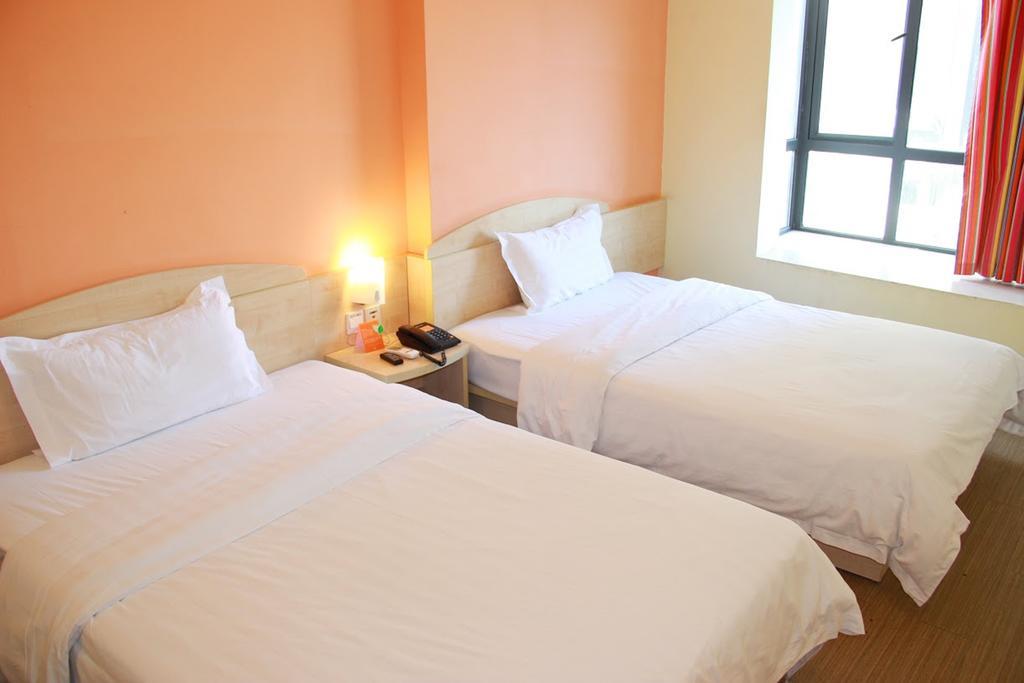 7Days Inn Guilin Railway Station 外观 照片