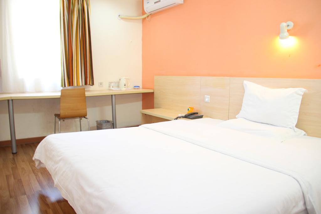 7Days Inn Guilin Railway Station 外观 照片